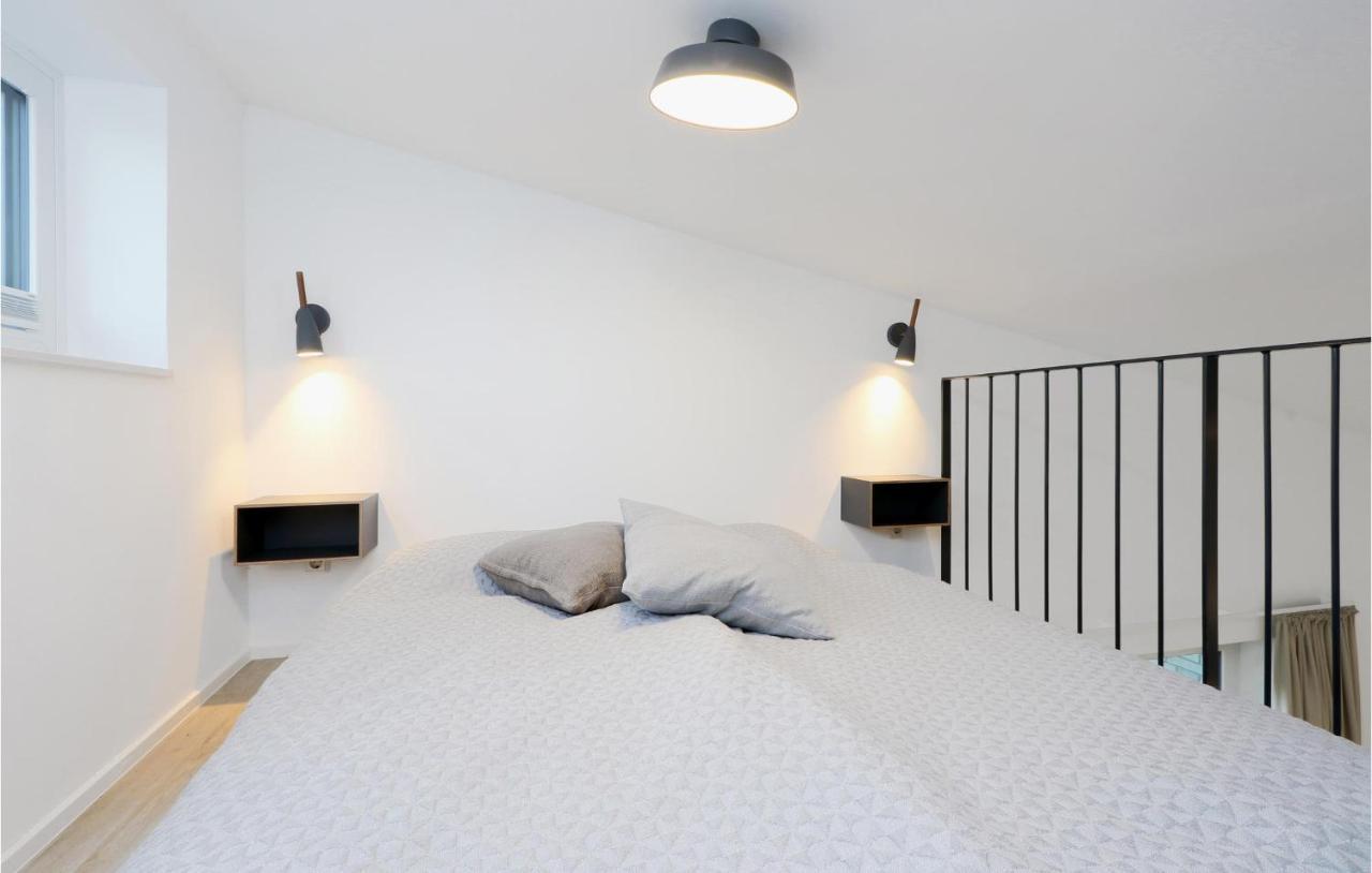Lovely Home In Lembruch-Duemmer See With Wifi Eksteriør bilde