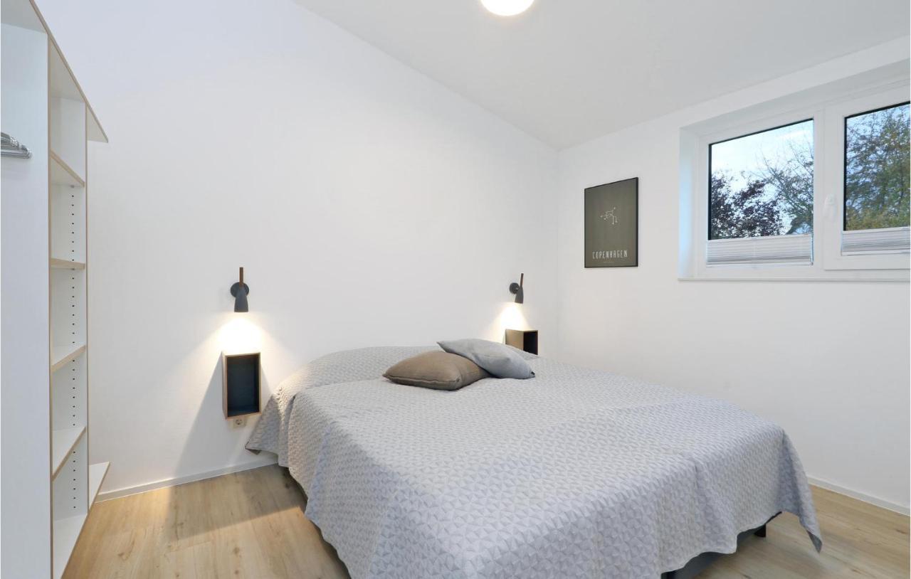 Lovely Home In Lembruch-Duemmer See With Wifi Eksteriør bilde